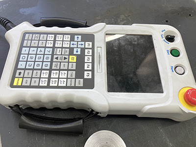 Робототехнический комплекс GSK RB08A3 (2019 | бу) со сварочным полуавтоматом и комплектующими