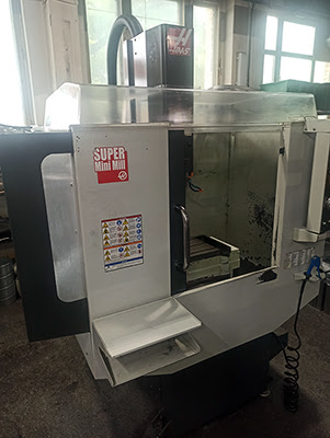 Haas SMINIMILL (2013 | бу) – вертикально-фрезерный обрабатывающий центр с ЧПУ
