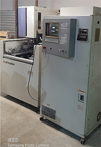 Mitsubishi Electric FX-10 (1996 | бу) – погружной электроэрозионный проволочно-вырезной станок с ЧПУ