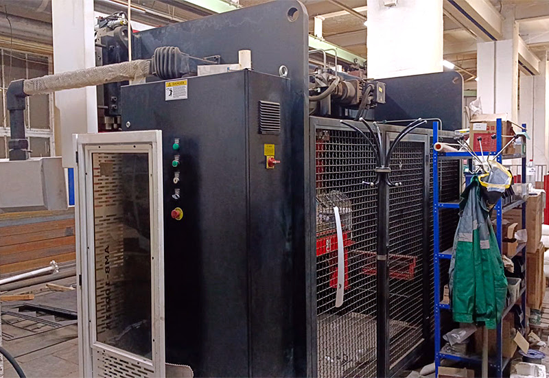 AMB-10031N (2022 | бу) - серво-гидравлический листогибочный пресс с ЧПУ