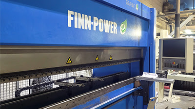 Finn-Power E100-3100 (2010 | бу) – электромеханический листогибочный пресс с ЧПУ