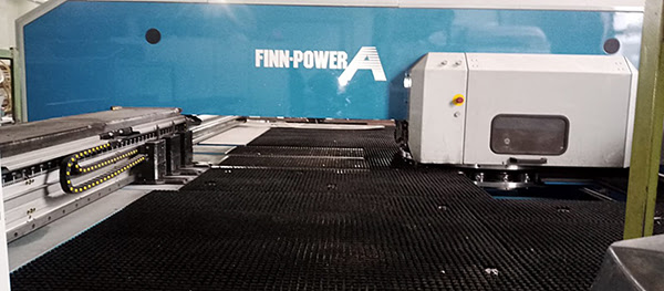 Finn-Power A5-25 (2003 | бу) – гидравлический координатно-пробивной пресс с ЧПУ